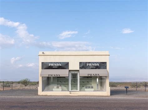 prada marfa texas location